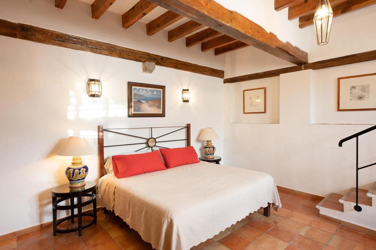 La Casa Veintidos Bed & Breakfast